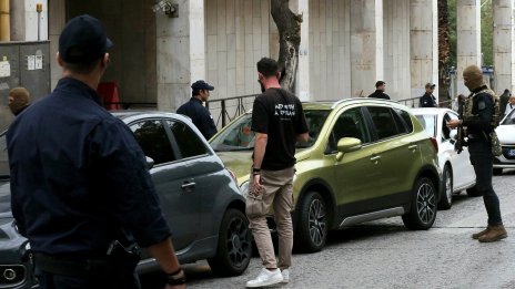 Българска връзка в укриването на милиони евро данъци в Гърция 