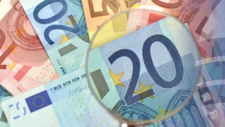 КЗП е съставила над 30 акта за по-високи цени покрай еврото