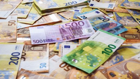 Българите изостават с над 1000 евро на месец от средните заплати в ЕС