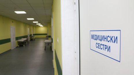Мъж влезе с взлом в медицински помещения в разградската болница