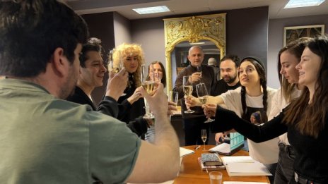  Билети по 8 лева в Народния театър за 8 март
