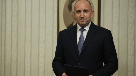 Радев връчва третия мандат за правителство на &bdquo;Има такъв народ&ldquo; 