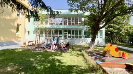 Предлагат 15 дни отсъствия по семейни причини и в предучилищна