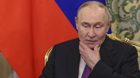 От досиетата "Епстийн" изскочи и Путин, педофилът набирал жени чрез КГБ