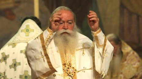 Светият синод не може да извади Николай от списъка за патриарх
