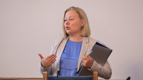 ДБ: Трябва да сме в центъра на европейските решения, не встрани от тях