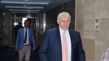 Христов: Бюджетът не е нито ляв, нито десен, той е смесен