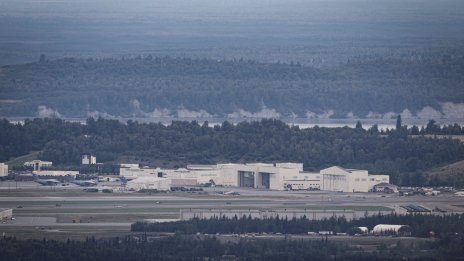 Руски делегати са настанени в студентски общежития в Аляска