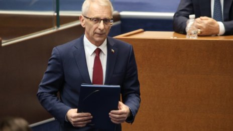 Спорът между Петков и Пеевски не бил личностен, а за бъдещето на България 