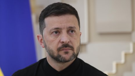 Зеленски: Русия е струпала 50 000 войници до границата със Сумска област