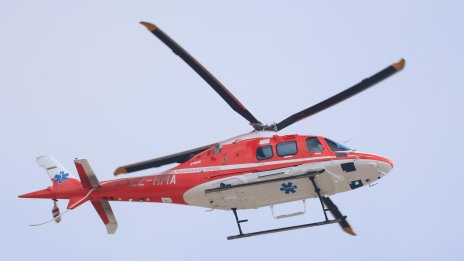 Спешна акция: медицински хеликоптер откара тежко пострадал мъж от Гела до &bdquo;Пирогов&ldquo;
