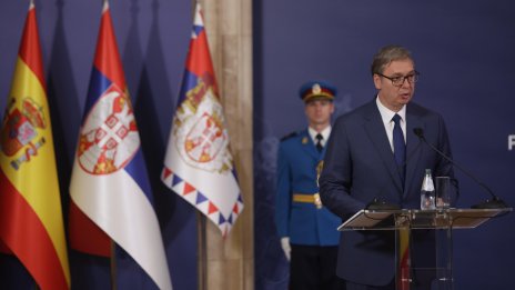 Вучич: Сърбия се въоръжава, за да не се повтори 1999 година