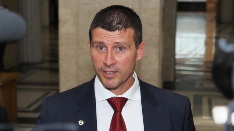 Михайлов подкрепя Йотова, но решението не е на цялата партия &bdquo;Величие&ldquo;