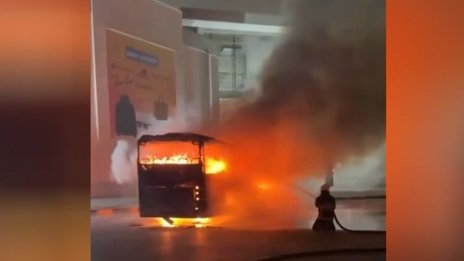 Автобус, пътуващ от България за Измир, пламна на ГКПП "Капъкуле"