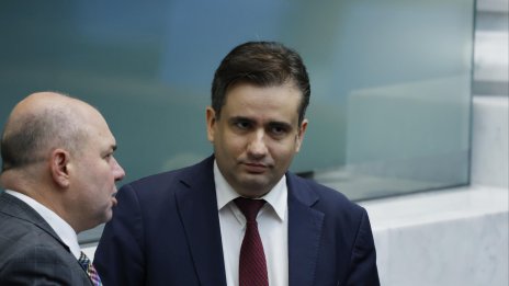 Божанов за Донев: Това упорство вече не може да бъде обяснено само с глупост
