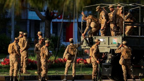 Как Китай и Русия могат да спечелят от война с Иран