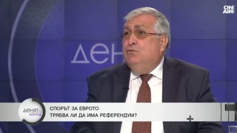 Президентът напоследък непрекъснато ни изненадва