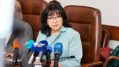 Петкова: Всички държави от Еврогрупата подкрепиха единодушно членството ни
