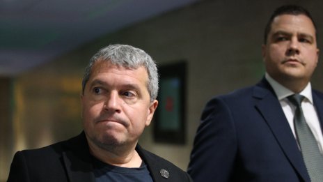 Станислав Балабанов: Андрей Гюров се закле незаконно