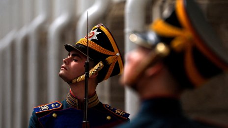 Как Путин държи закалените в битки ветерани на Русия на своя страна?