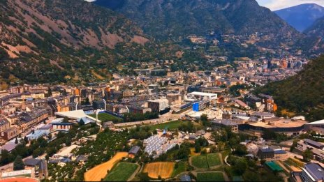 Как един руски мошеник стана крал на Андора