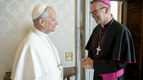 Ватиканът върна 62 артефакта на коренното население на Канада