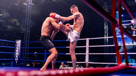 Вестник &bdquo;Труд&ldquo; със специален портрет за Жулиен Риков