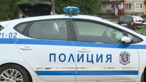 Трима румънци в ареста, плащали с фалшиви 20 и 50 евро