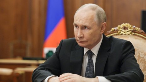 Путин предлага посредничество между Иран и Израел