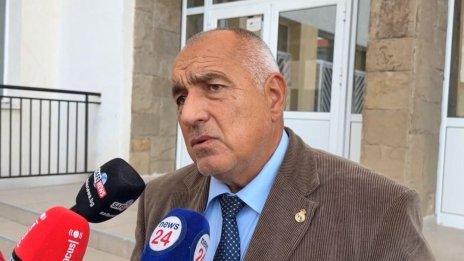 Бойко Борисов удари рамо на Андрей Гюров, подкрепи го за балотажа срещу Йотова