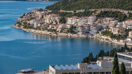 Кафето е 1 евро, кебап за 5: Кой е градът на Адриатическо море, който е най-евтин това лято?