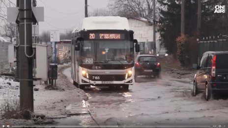 Дъждът в София: Шахти преливат, улици се превърнаха в реки