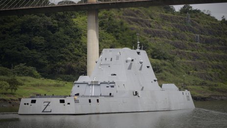 Смяна на правилата: Zumwalt е въоръжен с хиперзвукови ракети