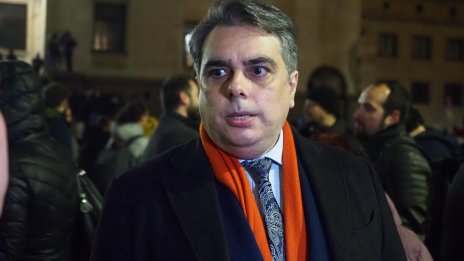 Асен Василев: Ако правителството не оттегли бюджета, няма право да управлява