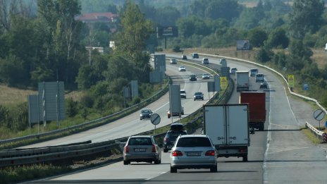 С 248 км/ч, средна скорост като за Формула 1, е летял най-бързо каралия по АМ "Тракия"