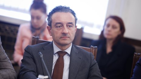 Лорер призна, че бъдещето в листите му на ПП-ДБ е неясно