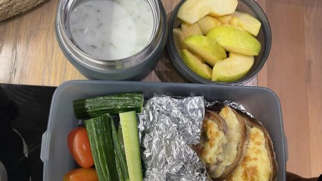 Храна с изтекъл срок и плесен в училищните столове