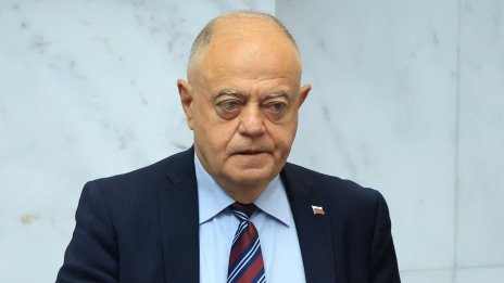 Атанасов разкри: Ще обявят кандидатурата на Гюров за президент до дни 