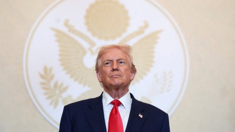 Тръмп изпраща самолетоносач във Венецуела – отваряйки празнина в Европа