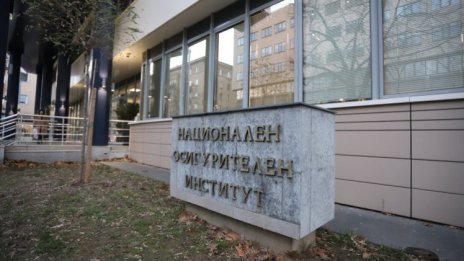 Средният осигурителен доход за април е 1874,72 лева
