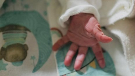 Мирослав Боршош вече е дядо, Радина роди момченце 