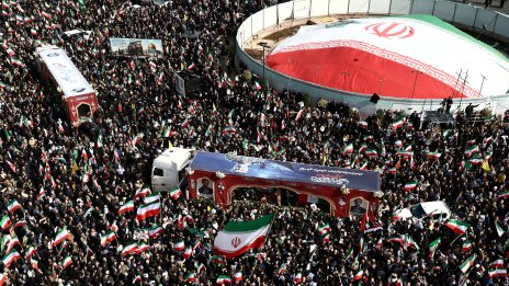 Ще изпрати ли Русия войски в Иран, за да разшири военната си ос?