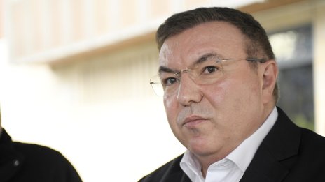 Ангелов: ПП са политически лицемери, рискуват влизането ни в еврозоната