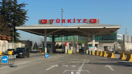 На турската граница заловиха 1,4 тона марихуана в ТИР, влязъл от България