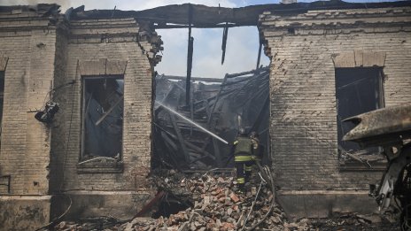 Руски удари с дронове в Украйна, трима са убити