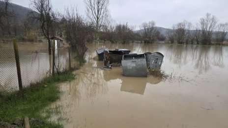 Екипи на Агенцията за социално подпомагане са в с. Априлово СНИМКИ
