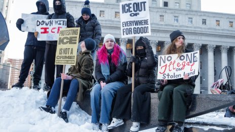 Хиляди протестираха в САЩ срещу имиграционните служби 