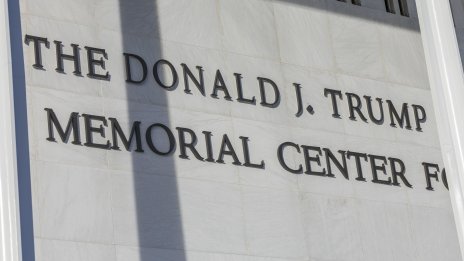 Ремонтни дейности ще затворят за две години център &ldquo;Тръмп Кенеди&rdquo;