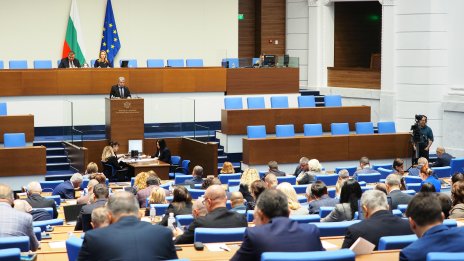 Депутатите ще гласуват спорния Бюджет 2026 в петък 