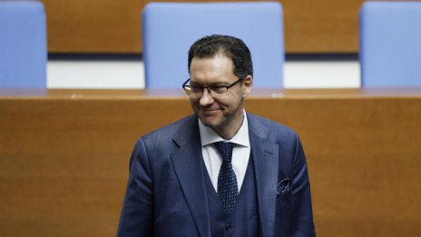 Даниел Митов: Румен Радев стъпва накриво и като президент, и като премиер